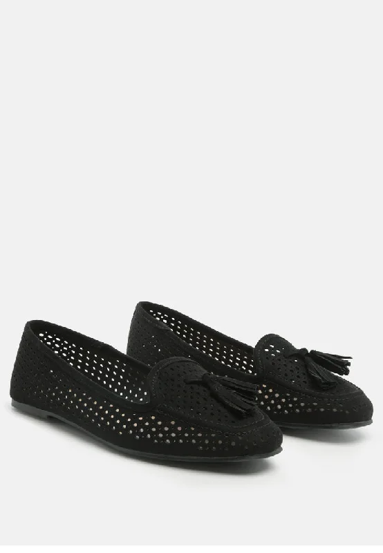 feet nest perforated microfiber loafer