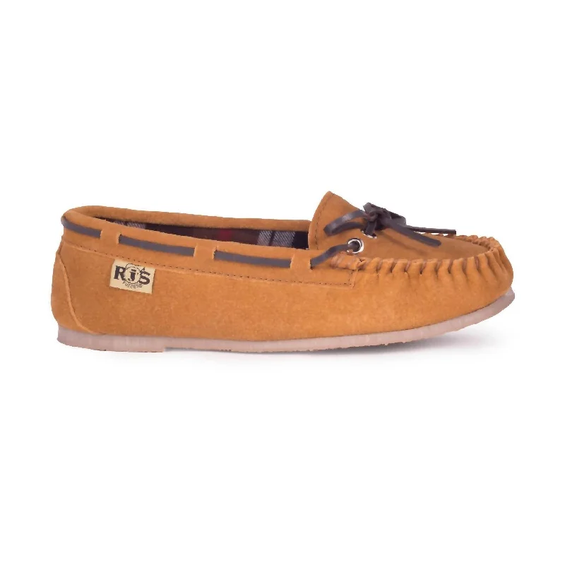 Ladies Unlined Moccasin In Chestnut